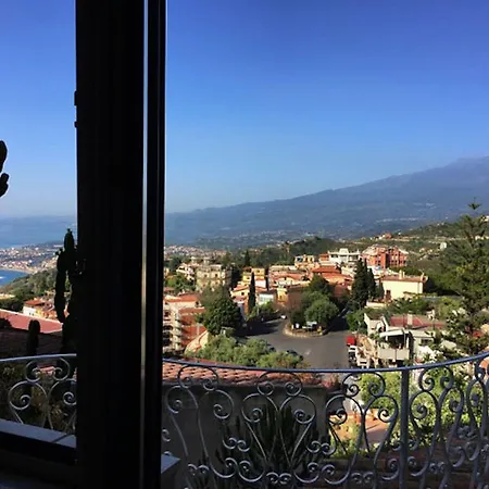 Casa Margot Taormina