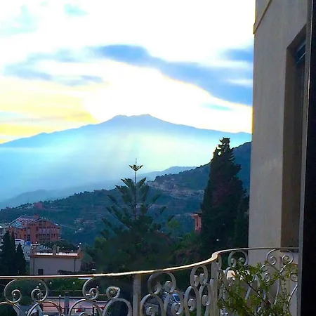 Apartment Casa Margot Taormina
